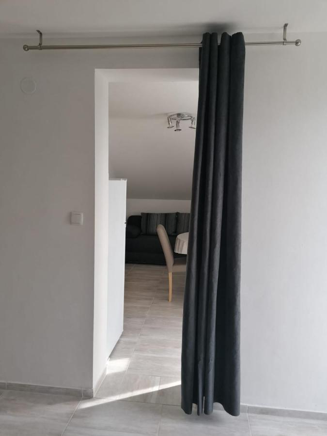 Apartment Niva Nin Eksteriør bilde