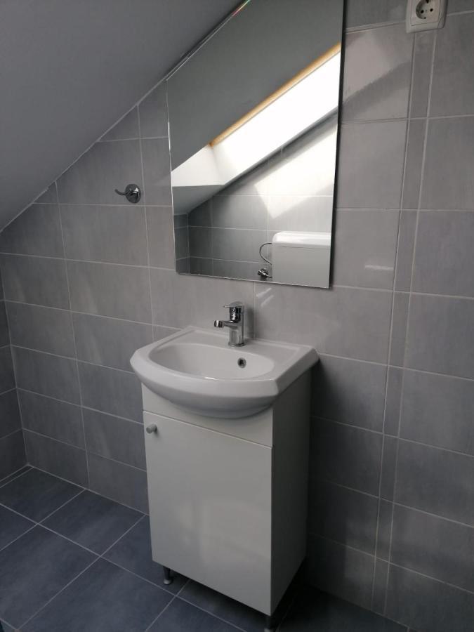 Apartment Niva Nin Eksteriør bilde