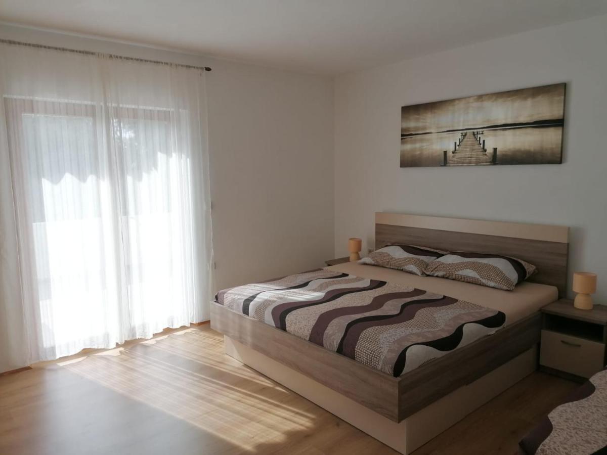 Apartment Niva Nin Eksteriør bilde