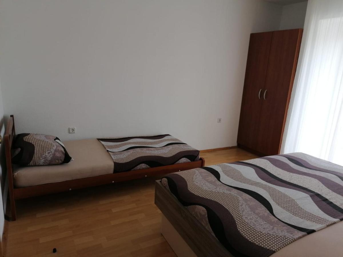 Apartment Niva Nin Eksteriør bilde