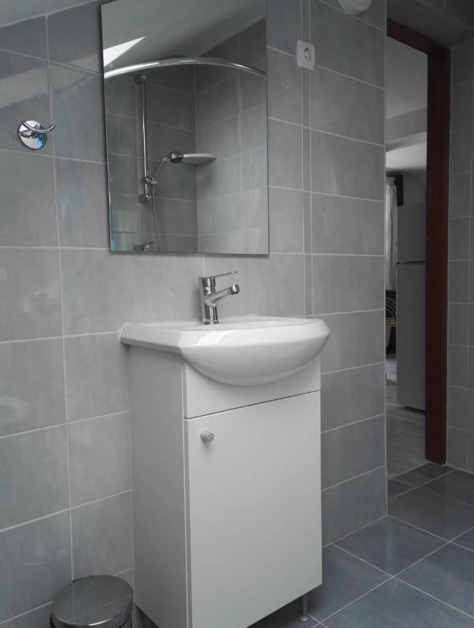 Apartment Niva Nin Eksteriør bilde